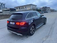 Usata Mercedes GLC200 163 CV (119 kW) 2020 Blu SUV
