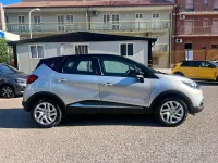 Usata Renault Captur Intens 90 CV (66 kW) 2015 Grigio SUV