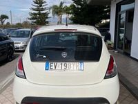 usata Lancia Ypsilon -- 0.9 T.Air 85 CV 5 porte Metano Ecochic Gold