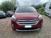 Usata Ford Kuga 120 CV (88 kW) 2017 Rosso SUV