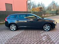 Usata Volvo V60 Summum 120 CV (88 kW) 2017 Grigio Station wagon