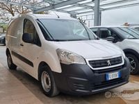 Usata Peugeot Partner 75 CV (55 kW) 2017 Bianco Monovolume