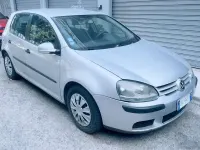 Usata VW Golf IV Trendline 105 CV (77 kW) 2004 Argento Berlina