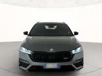 Usata Skoda Octavia RS 245 CV (180 kW) 2023 Grigio graphite metallizzato Station wagon