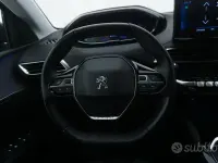Usata Peugeot 5008 Allure 131 CV (96 kW) 2021 Blu SUV