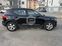 Usata Volvo XC40 129 CV (94 kW) 2022 Nero SUV