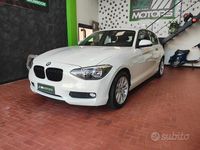 Usata BMW 118 143 CV (105 kW) 2011 Bianco Utilitaria