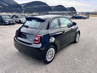 Usata Fiat 500e Action 86 kW (118 CV) 2022 Nero Berlina