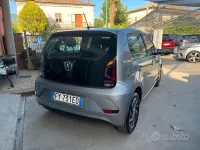 Usata VW up! Move 60 CV (44 kW) 2019 Grigio Utilitaria