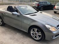 Usata Mercedes SLK200 231 CV (169 kW) 2008 Grigio Cabrio