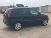 Usata Ford Fusion Titanium 68 CV (50 kW) 2008 Blu Utilitaria