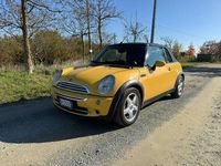 Usata Mini Cooper Cabriolet 116 CV (85 kW) 2007 Giallo Cabrio