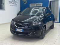 Usata Lancia Ypsilon Gold 69 CV (50 kW) 2022 Nero Utilitaria