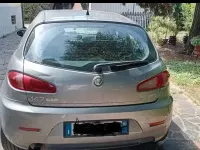 Usata Alfa Romeo 147 120 CV (88 kW) 2006 Grigio Utilitaria