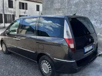 Usata Lancia Phedra 128 CV (94 kW) 2003 Monovolume