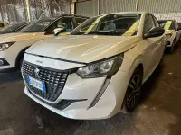 Usata Peugeot 208 Allure 75 CV (55 kW) 2022 Bianco Utilitaria
