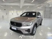 Usata Volvo XC40 Core 129 CV (94 kW) 2023 Argento SUV