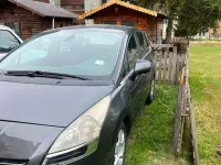 Usata Peugeot 5008 Active 112 CV (82 kW) 2011 Grigio Monovolume