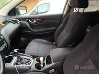 Usata Nissan Qashqai Tekna 110 CV (80 kW) 2017 Grigio SUV