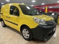 Usata Renault Kangoo 110 CV (80 kW) 2019 Giallo Monovolume