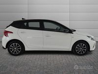 Usata Hyundai i20 101 CV (74 kW) 2022 Bianco Utilitaria