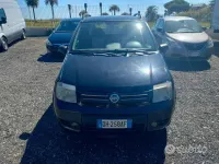 Usata Fiat Panda 4x4 69 CV (50 kW) 2007 Nero Utilitaria