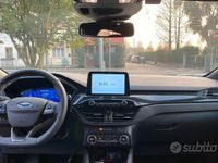 Usata Ford Kuga 243 CV (178 kW) 2021 Grigio SUV