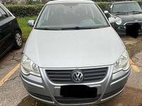 Usata VW Polo 64 CV (47 kW) 2005 Grigio Utilitaria