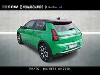 Begagnad Renault 5 E-Tech Komfort 110 kW (150 HK) 2025 Grön Halvkombi