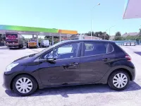 Usata Peugeot 208 68 CV (50 kW) 2012 Nero Utilitaria