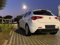 Usata Alfa Romeo Giulietta 120 CV (88 kW) 2018 Bianco Utilitaria