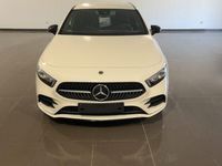 Usata Mercedes A180 AMG line 136 CV (100 kW) 2022 Bianco pastello Utilitaria