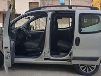 Usata Peugeot TePee Outdoor 68 CV (50 kW) 2010 Argento Station wagon
