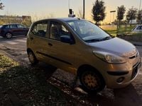 Usata Hyundai i10 Style 67 CV (49 kW) 2008 Grigio Utilitaria