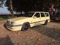 Usata Volvo 850 211 CV (155 kW) 1995 Giallo Station wagon