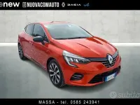 Usata Renault Clio V Techno 145 CV (106 kW) 2023 Giallo Berlina
