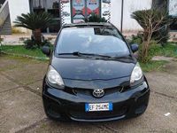 Usata Toyota Aygo 68 CV (50 kW) 2010 Nero Utilitaria