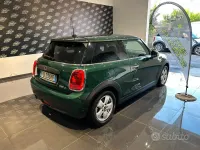 Usata Mini One D Hype 95 CV (69 kW) 2016 Verde Utilitaria