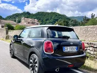 Usata Mini ONE 75 CV (55 kW) 2020 Nero Utilitaria