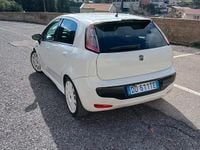 Usata Fiat Grande Punto 75 CV (55 kW) 2007 Bianco Utilitaria