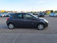 Usata Renault Clio II LE 75 CV (55 kW) 2008 Berlina