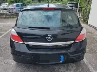 Usata Opel Astra 150 CV (110 kW) 2006 Nero Berlina