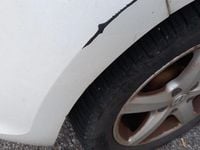 Usata VW Golf VII 105 CV (77 kW) 2014 Bianco Berlina