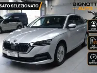 Usata Skoda Octavia Executive 116 CV (85 kW) 2023 Grigio Station wagon