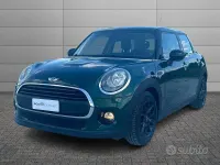 Usata Mini One D 95 CV (69 kW) 2017 Verde Utilitaria