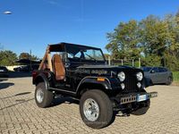 Używany Jeep CJ 150 KM (110 kW) 1979 Czarny SUV