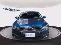 Usata Skoda Superb Executive 150 CV (110 kW) 2023 Blu lava metallizzato Berlina