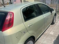Usata Fiat Punto 71 CV (52 kW) 2006 Verde Berlina