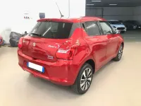 Usata Suzuki Swift 90 CV (66 kW) 2018 Rosso Utilitaria