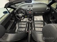 Usata Audi TT Roadster 225 CV (165 kW) 1999 Argento Cabrio